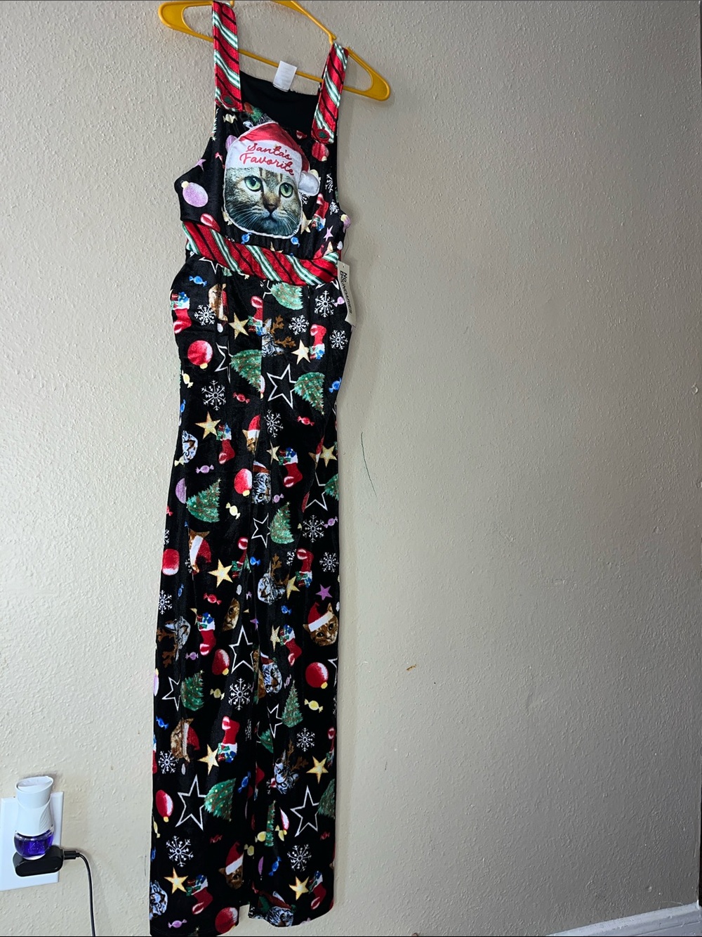 No Boundaries Black Holiday Cat Graphic Maxi Jumpsuit